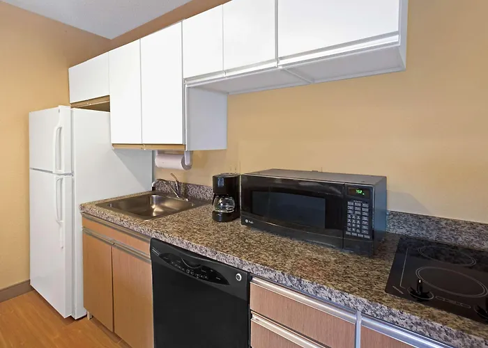 MainStay Suites Cincinnati Blue Ash