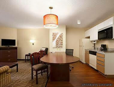 Mainstay Cincinnati 3* Blue Ash